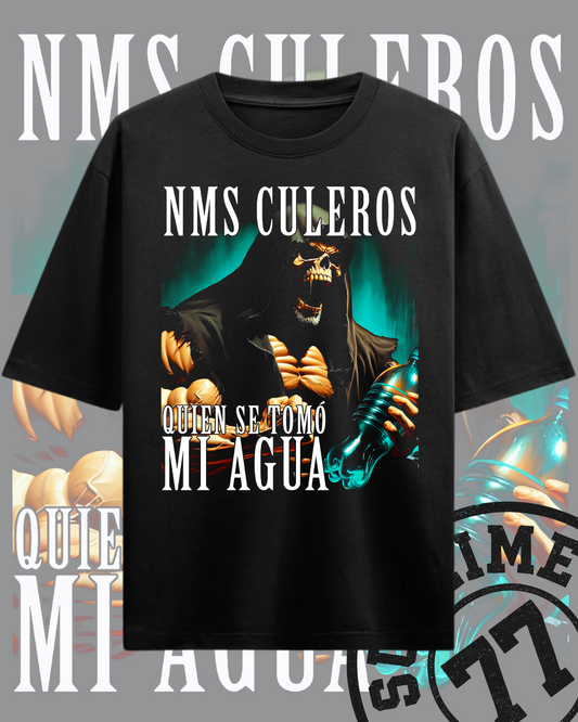 Camiseta “¿Quién se tomó mi agua?” – Calaca estilo dark cómico | Sublime 77