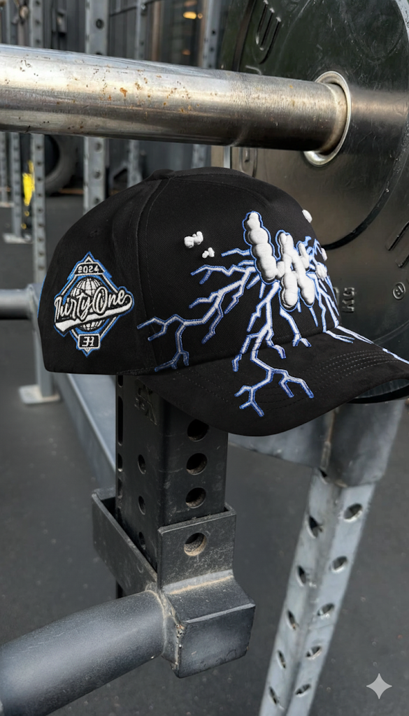 Thirty one 31 hats "La electryc clouds"